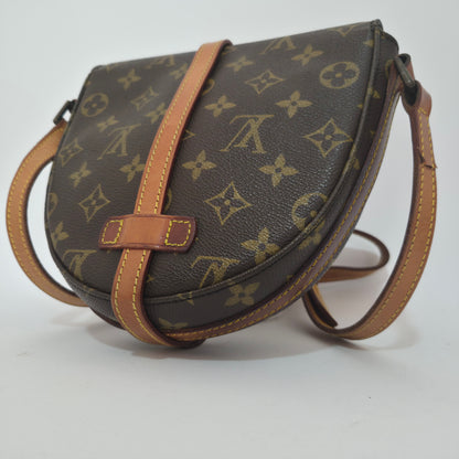 Louis Vuitton Chantilly monogram