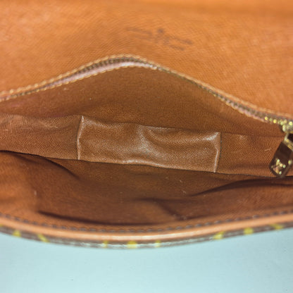 Louis Vuitton Chantilly monogram